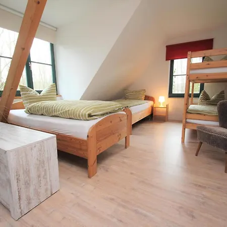 Doppelhaushaelfte, Glave