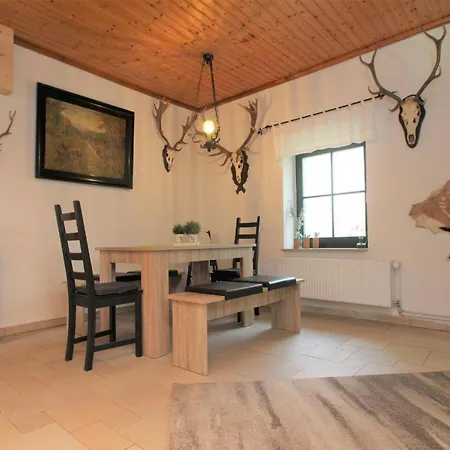 Doppelhaushaelfte, Glave